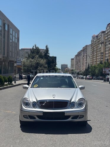 Mercedes E 350 2004, 224,000 km - 3.5 l - Bakı
