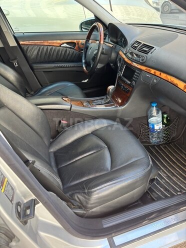 Mercedes E 350 2004, 224,000 km - 3.5 l - Bakı