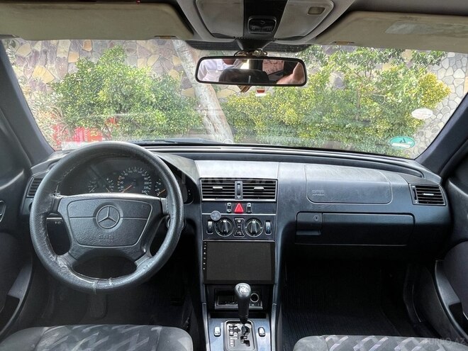 Mercedes C 230 1998, 433,146 km - 2.3 l - Bakı