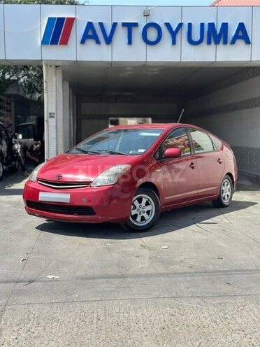 Toyota Prius-2