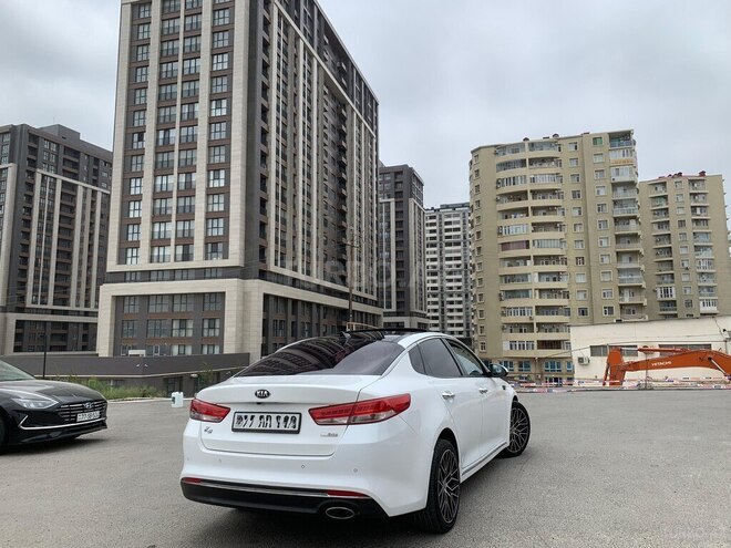 Kia K5-2