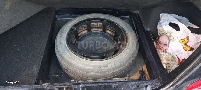Mercedes E 230 1996, 202,012 km - 2.3 l - Bakı