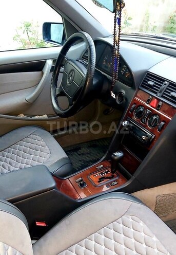 Mercedes C 180 1998, 312,000 km - 1.8 l - Bakı