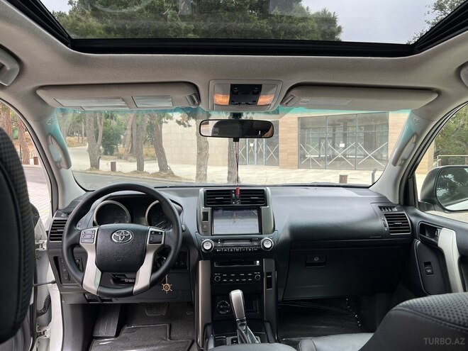 Toyota Land Cruiser Prado 2012, 81,000 km - 2.7 l - Bakı