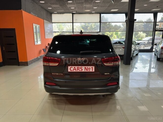 Kia Sorento-6