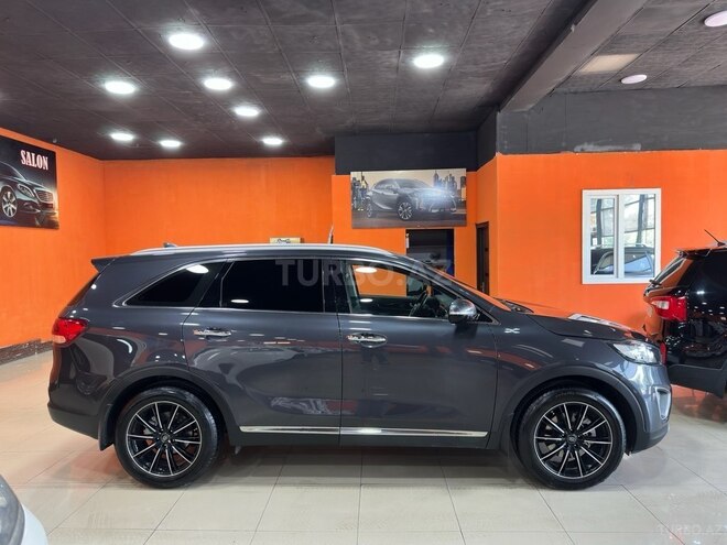 Kia Sorento-5