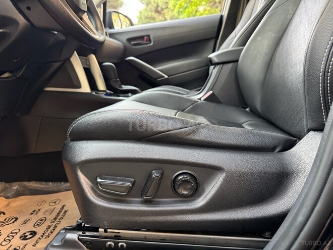 Toyota  2024, 1,500 km - 2.0 l - Bakı