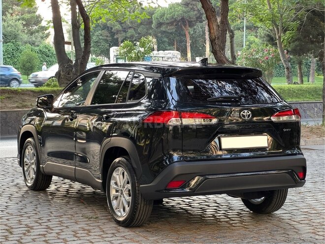 Toyota  2024, 1,500 km - 2.0 l - Bakı