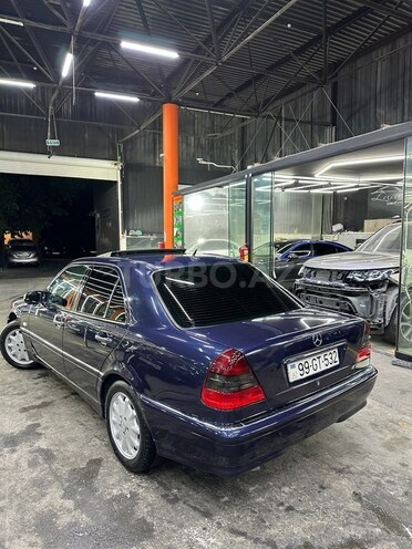 Mercedes C 180 1999, 350,000 km - 2.0 l - Bakı