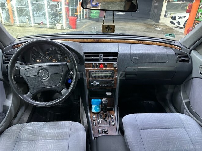 Mercedes C 180 1999, 350,000 km - 2.0 l - Bakı