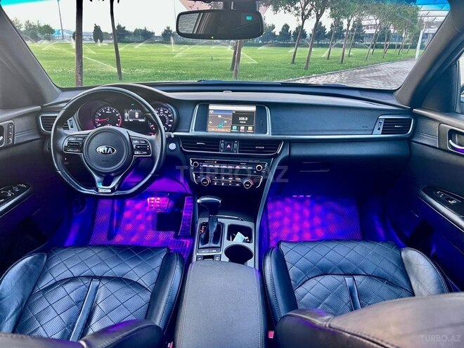 Kia Optima-16