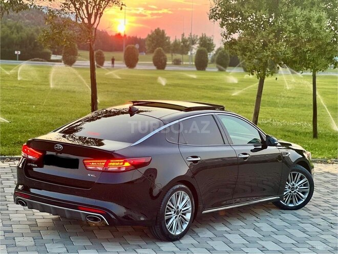Kia Optima-5