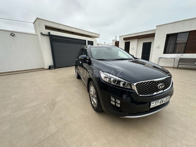 Kia Sorento-14