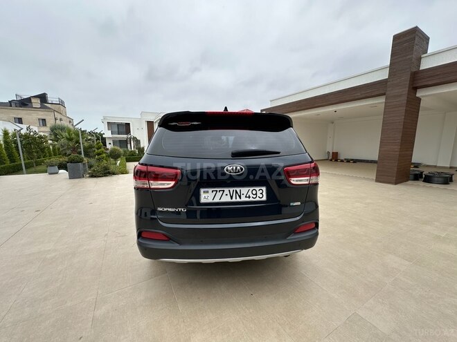 Kia Sorento-17