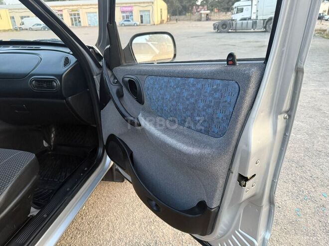 Chevrolet Niva 2006, 199,202 km - 1.7 л - Bakı