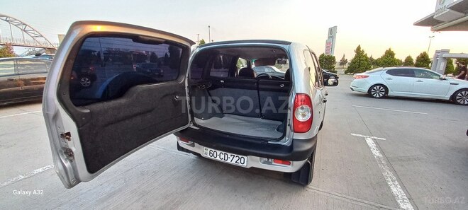 Chevrolet Niva 2006, 199,202 km - 1.7 л - Bakı
