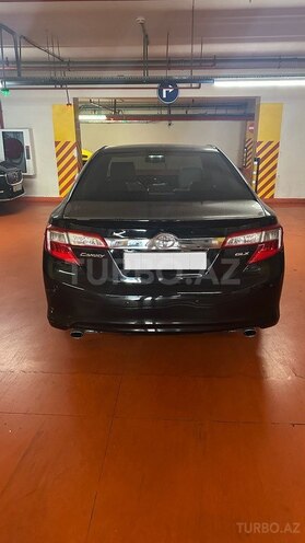 Toyota Camry-3