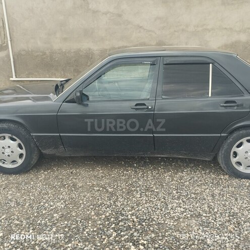 Mercedes 190 1991, 568,000 km - 2.0 л - Sumqayıt