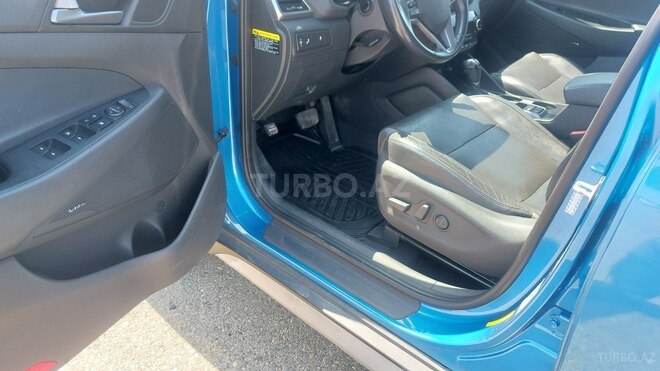Hyundai Tucson-8