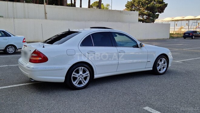 Mercedes E 320 2004, 259,000 km - 3.2 л - Sumqayıt