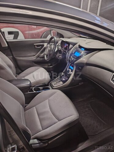 Hyundai Elantra 2013, 235,000 km - 1.8 l - Gəncə