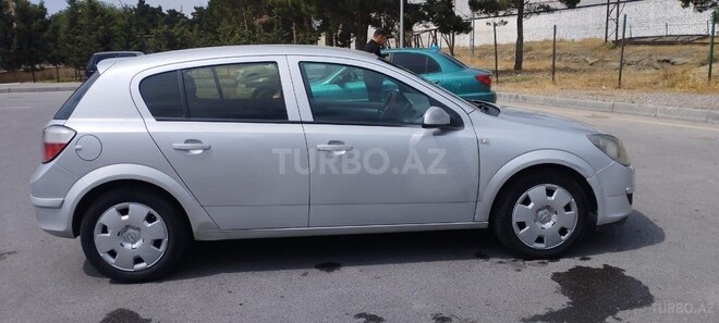 Opel Astra 2005, 325,000 km - 1.3 l - Bakı