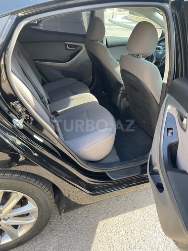 Hyundai Elantra 2015, 241,402 km - 1.8 l - Bakı
