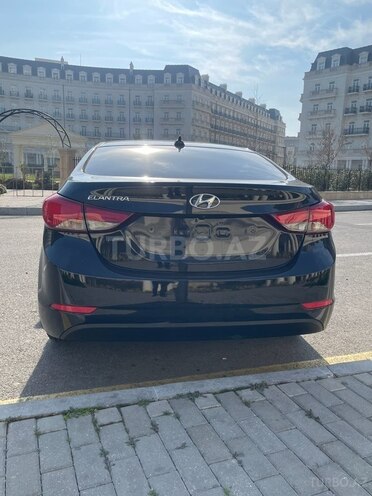Hyundai Elantra 2015, 241,402 km - 1.8 l - Bakı