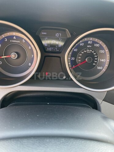 Hyundai Elantra 2015, 241,402 km - 1.8 l - Bakı