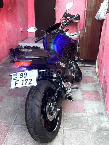 Yamaha FZ25-8