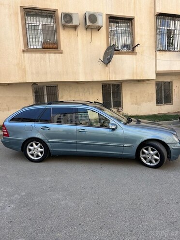 Mercedes C 180 2001, 375,197 km - 2.0 l - Xırdalan