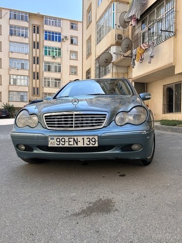 Mercedes C 180 2001, 375,197 km - 2.0 l - Xırdalan