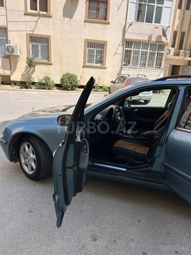 Mercedes C 180 2001, 375,197 km - 2.0 l - Xırdalan
