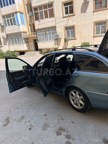 Mercedes C 180 2001, 375,197 km - 2.0 l - Xırdalan