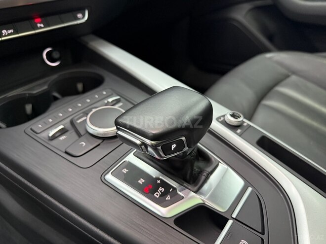Audi A4 2018, 41,000 km - 2.0 l - Bakı