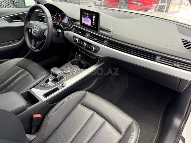 Audi A4 2018, 41,000 km - 2.0 l - Bakı