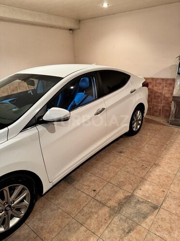 Hyundai Avante 2015, 191,500 km - 1.6 л - Bakı