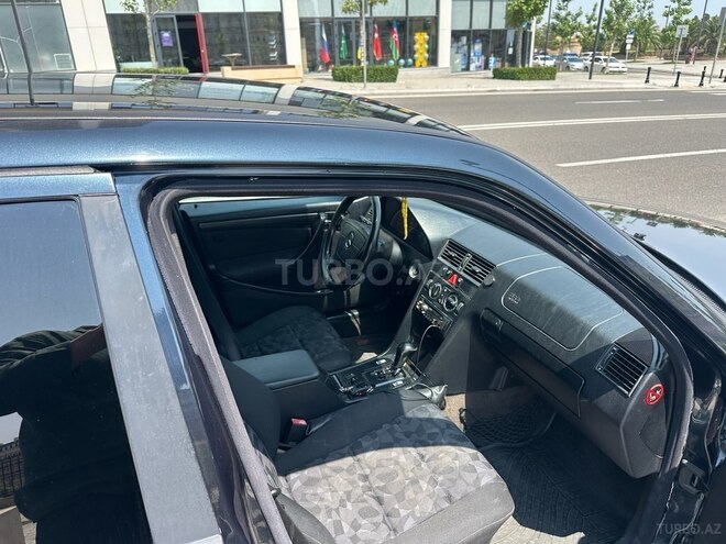 Mercedes C 200 2000, 322,000 km - 2.0 l - Bakı