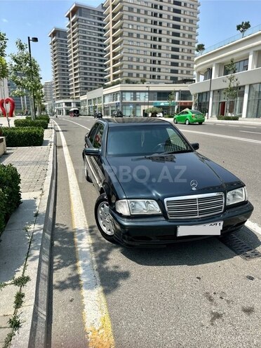 Mercedes C 200 2000, 322,000 km - 2.0 l - Bakı