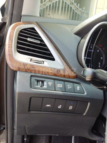 Hyundai Santa Fe 2016, 175,000 km - 2.0 л - Bakı