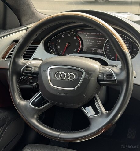 Audi A8-10