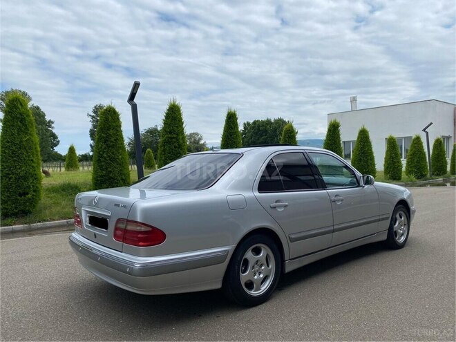 Mercedes E 240 1999, 315,000 km - 2.4 l - Tovuz