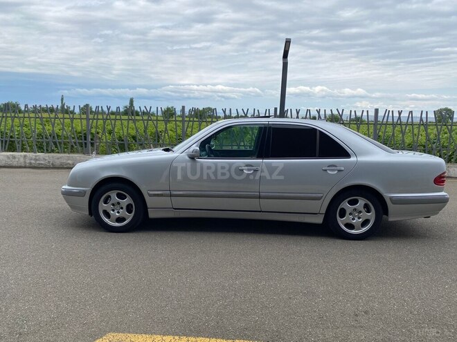 Mercedes E 240 1999, 315,000 km - 2.4 l - Tovuz