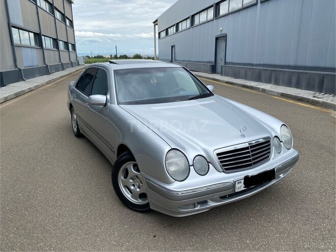 Mercedes E 240 1999, 315,000 km - 2.4 l - Tovuz