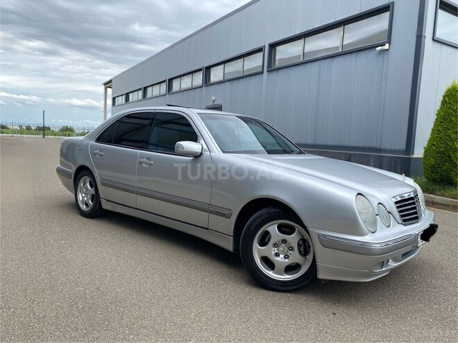 Mercedes E 240 1999, 315,000 km - 2.4 l - Tovuz