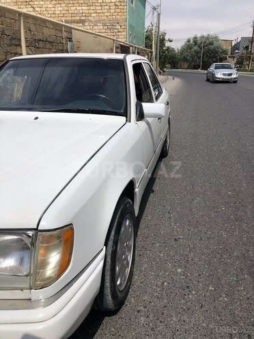 Mercedes E 200 d 1994, 488,000 km - 2.0 l - Beyləqan