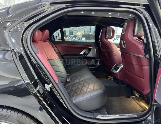BMW 740-13