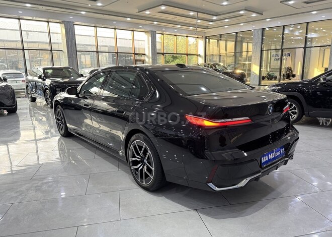 BMW 740-6