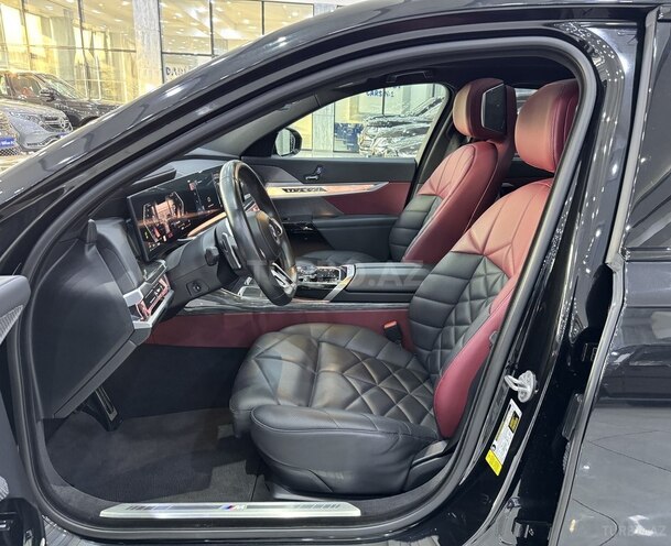 BMW 740-11