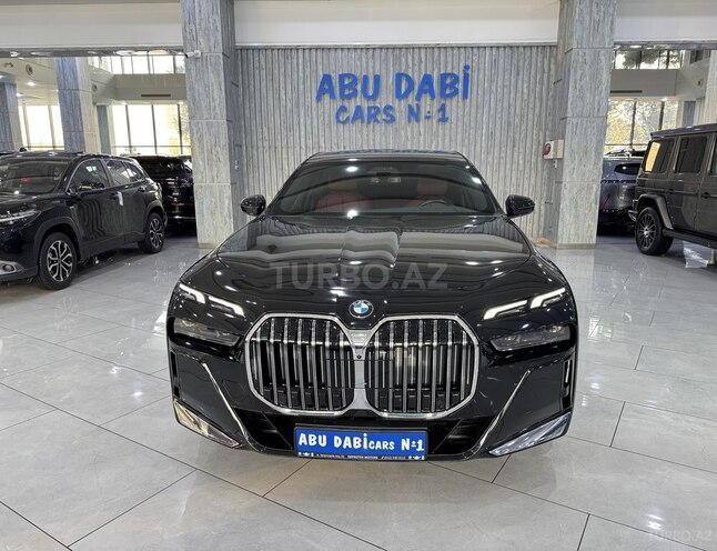 BMW 740-2